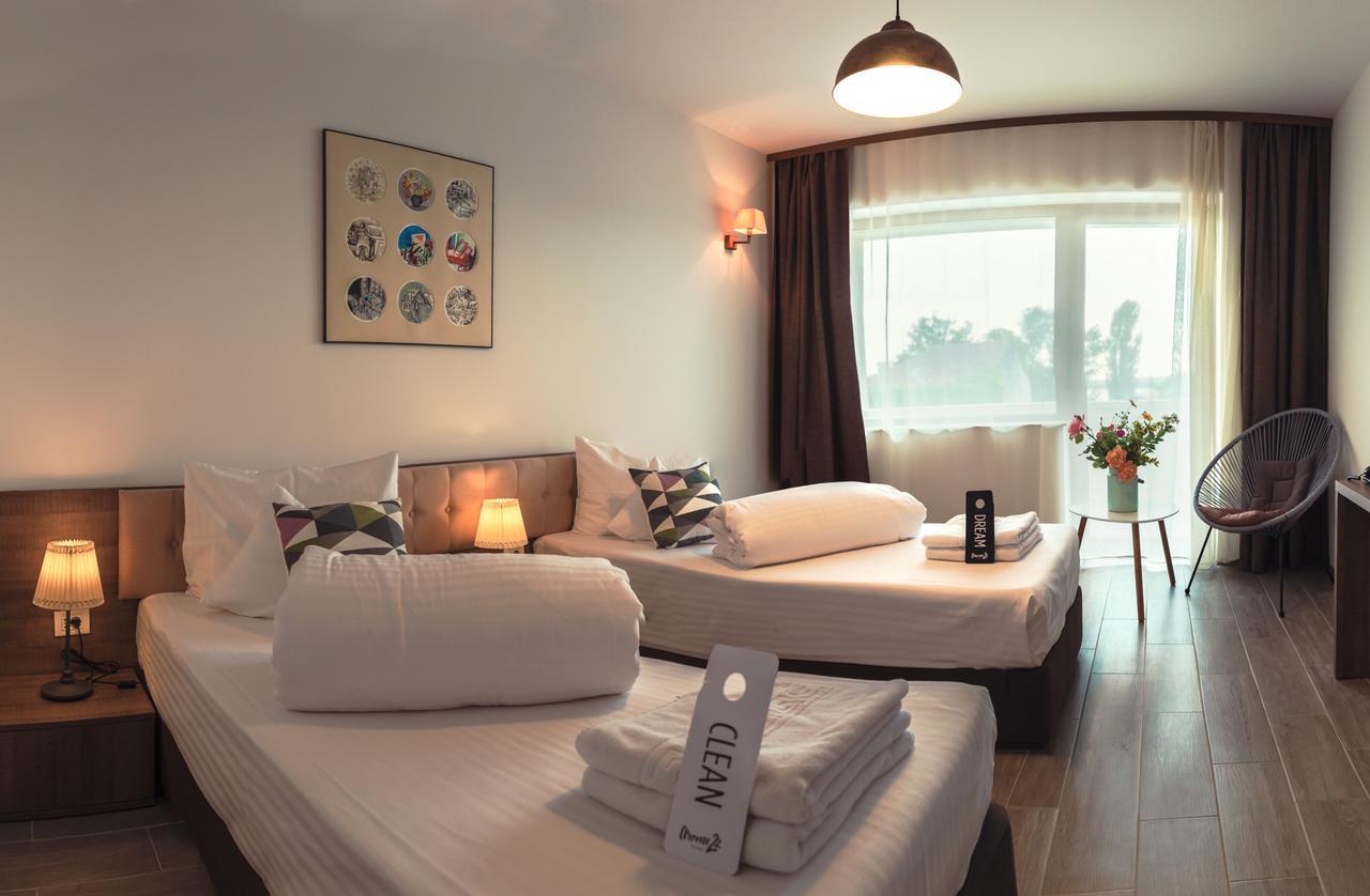 Arome22 Hotel Ефорие Суд Екстериор снимка